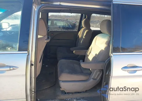 2008 Honda Odyssey Ex z USA, uszkodzony, nr VIN 5FNRL38408B029034